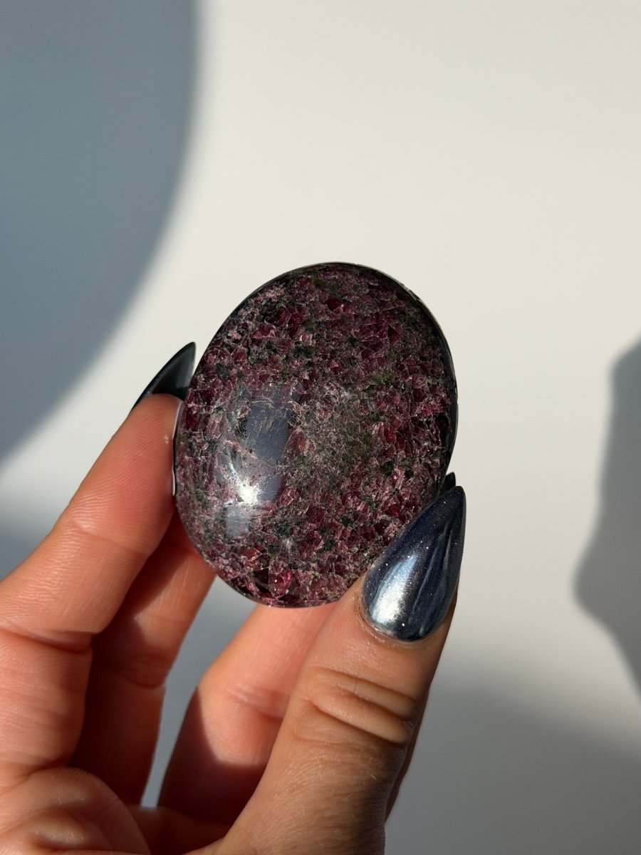 Garnet - Haus of Moss and Moon