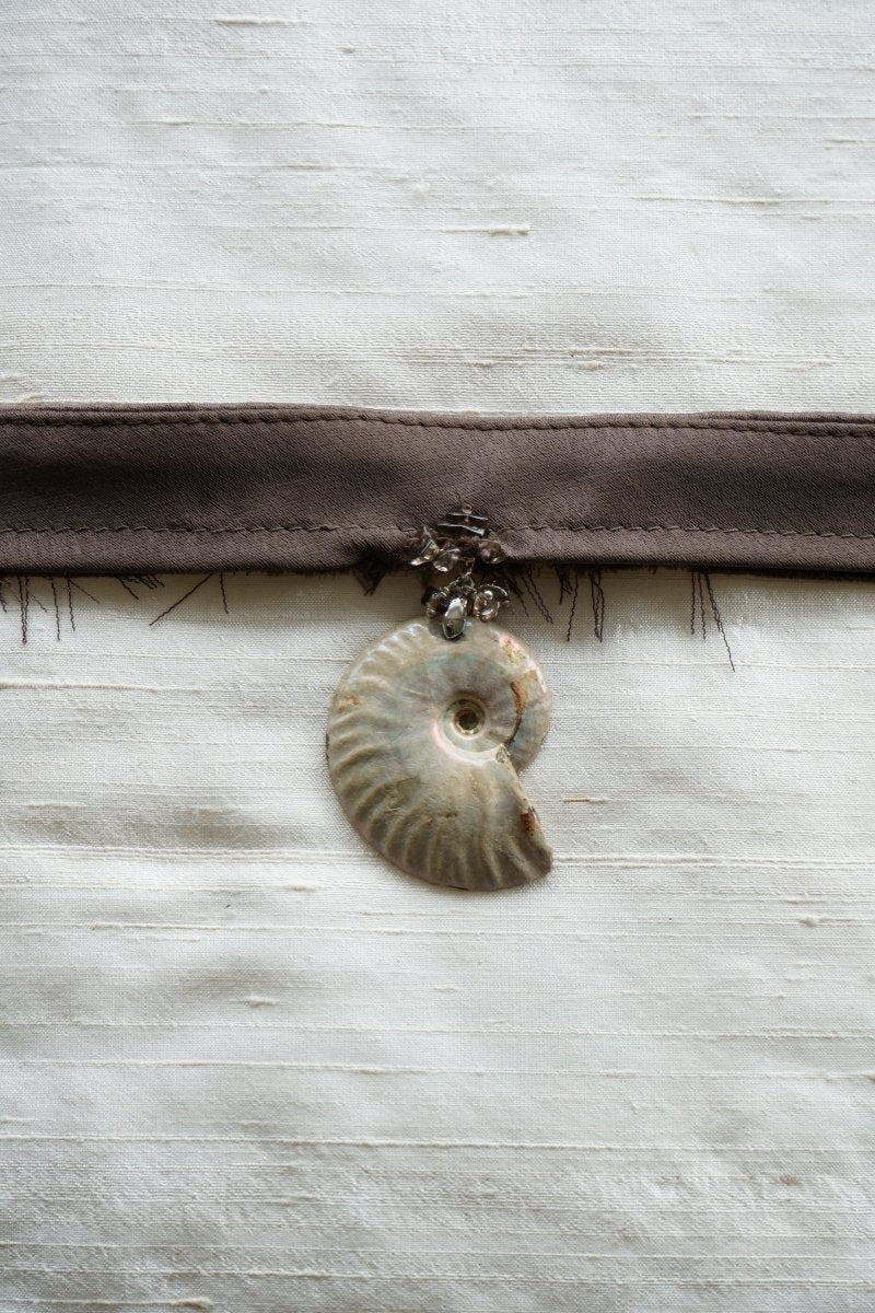 AMPHITRITE Ammonite Choker | palmworks x hom+m JewelleryHaus of Moss + Moon- Haus of Moss and Moon