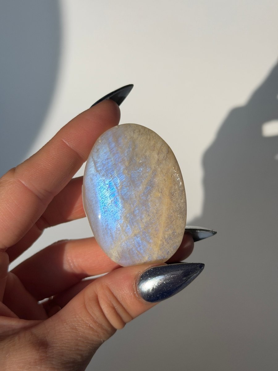 Blue Flash Moonstone, F MoonstoneMadagascar- Haus of Moss and Moon