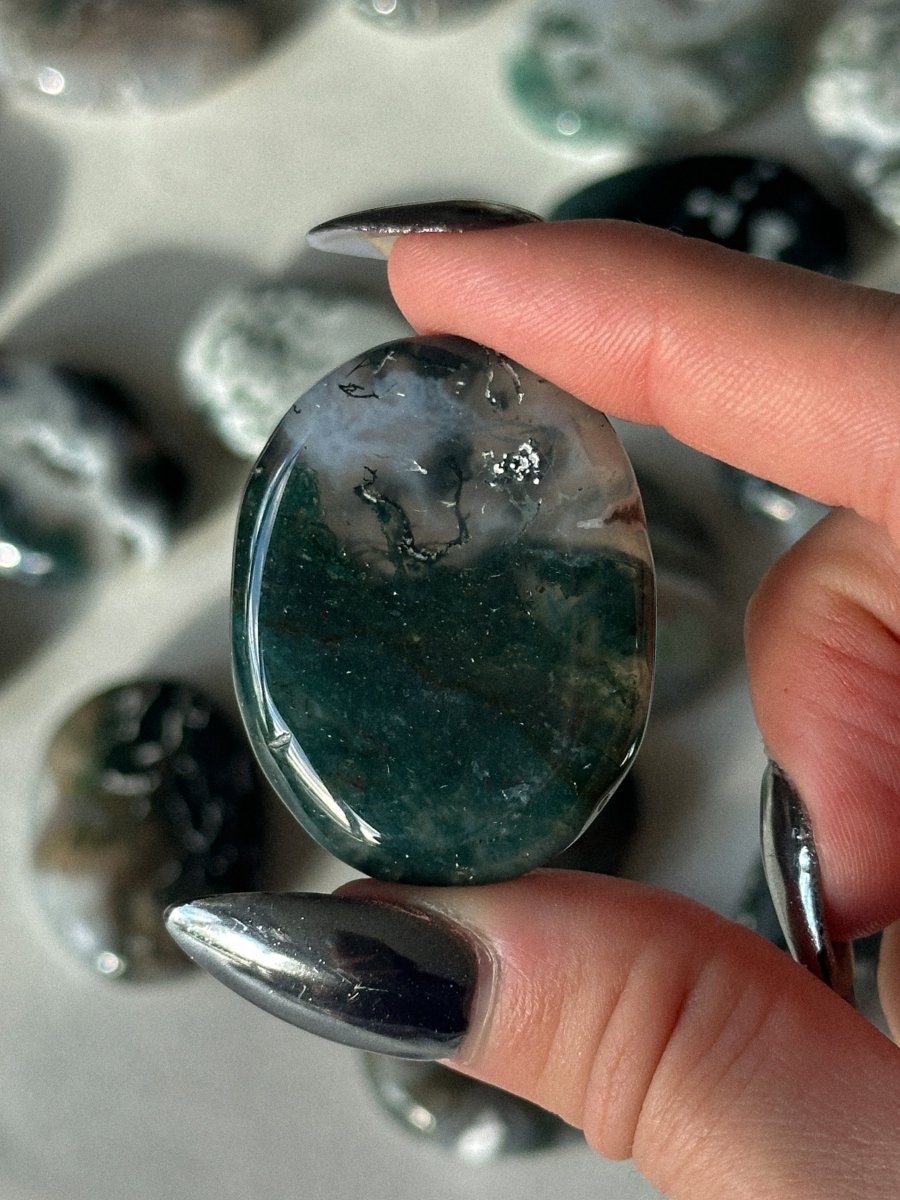 Moss Agate Palm Stone Moss AgateIndia - Haus of Moss + Moon