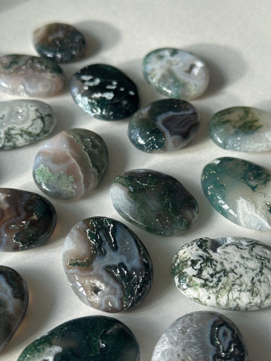 Moss Agate Palm Stone Moss AgateIndia - Haus of Moss + Moon
