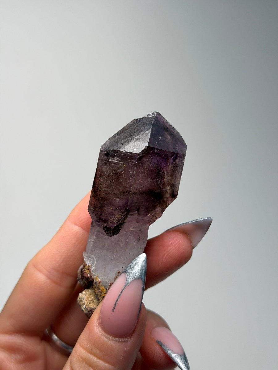 Shangaan Amethyst, Zimbabwe, O AmethystSouth Africa - Haus of Moss + Moon