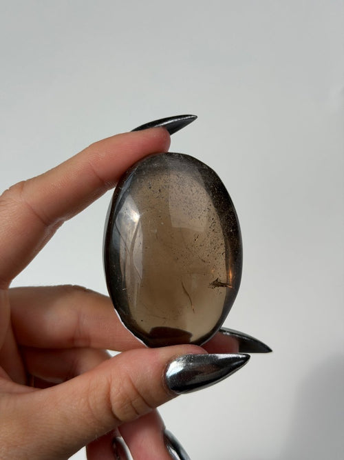 Smoky Quartz Pebble Smoky QuartzMadagascar - Haus of Moss and Moon